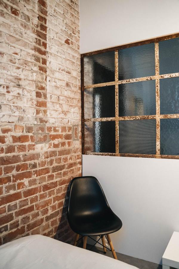 Gezellige Loft Met Twee Slaapkamers Ieper Exteriör bild