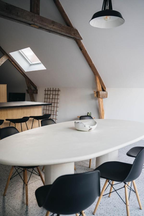 Gezellige Loft Met Twee Slaapkamers Ieper Exteriör bild